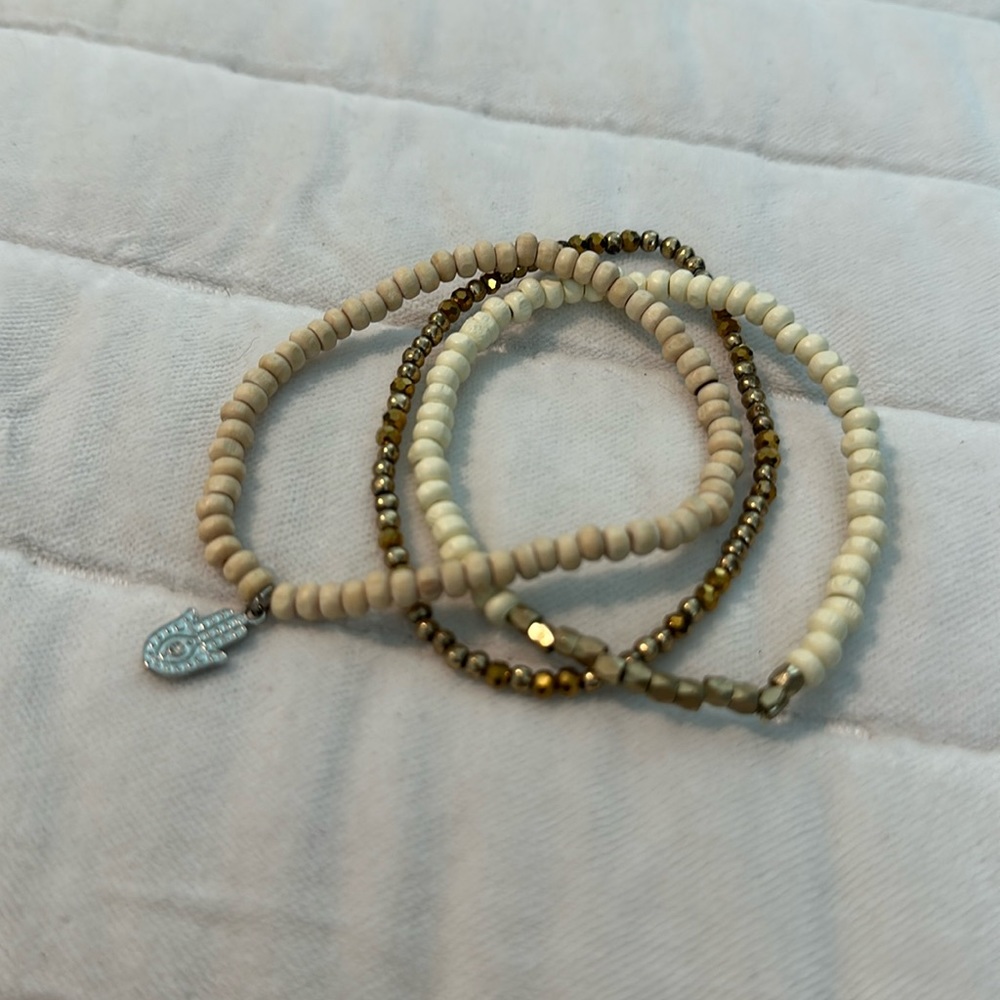 Beaded Bracelet set (3) great condition